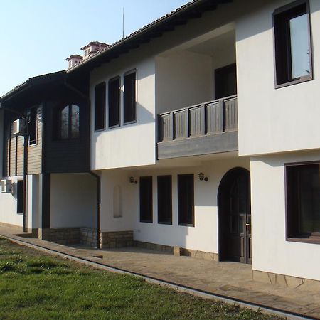 ארבאנאסי Family Hotel Elegance מראה חיצוני תמונה