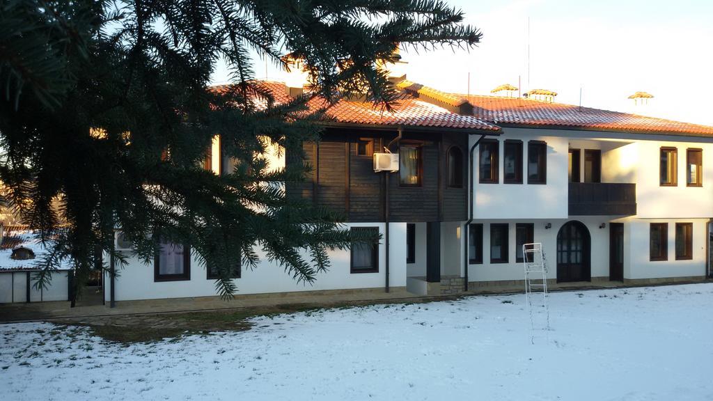 ארבאנאסי Family Hotel Elegance מראה חיצוני תמונה