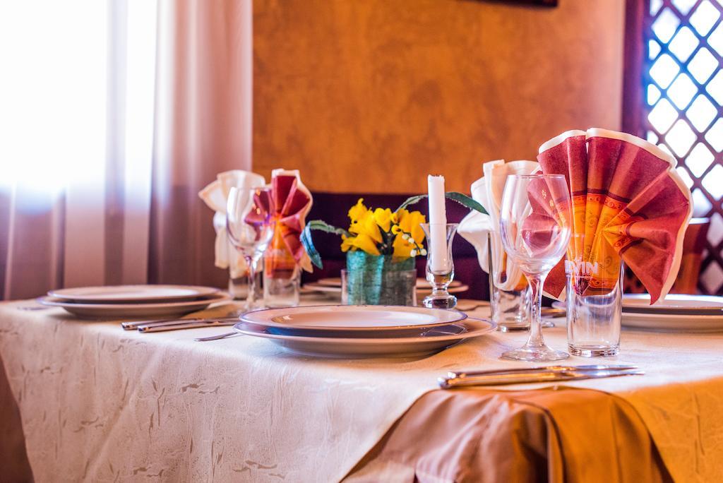 ארבאנאסי Family Hotel Elegance מראה חיצוני תמונה
