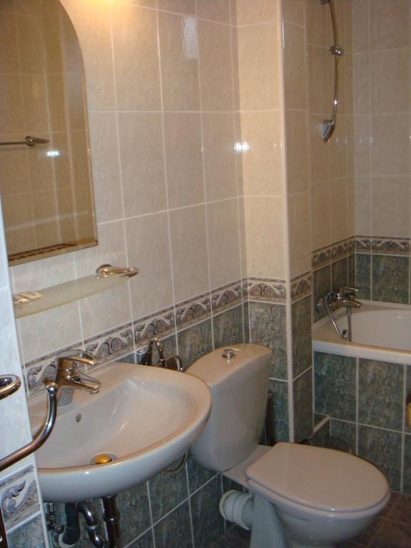 ארבאנאסי Family Hotel Elegance חדר תמונה