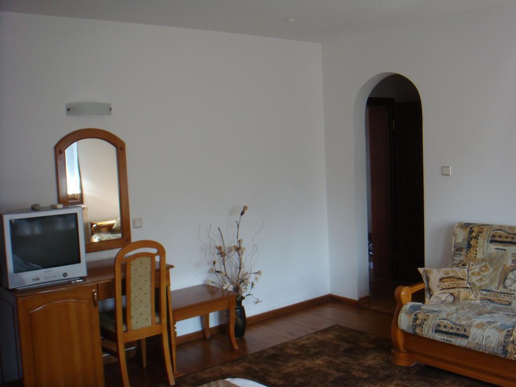 ארבאנאסי Family Hotel Elegance חדר תמונה