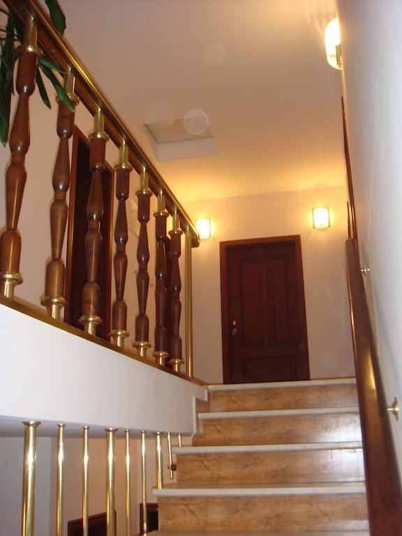 ארבאנאסי Family Hotel Elegance מראה חיצוני תמונה